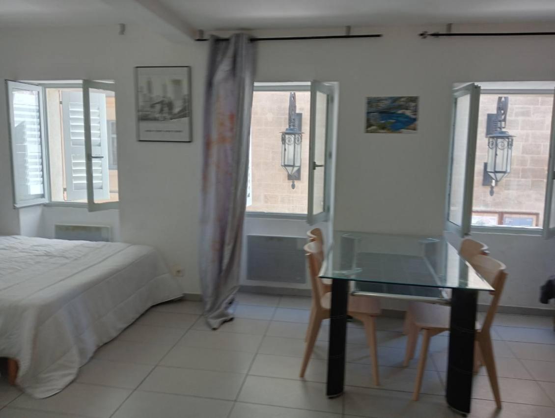 Appartement T1 Vieux Port Opera à Marseille Extérieur photo